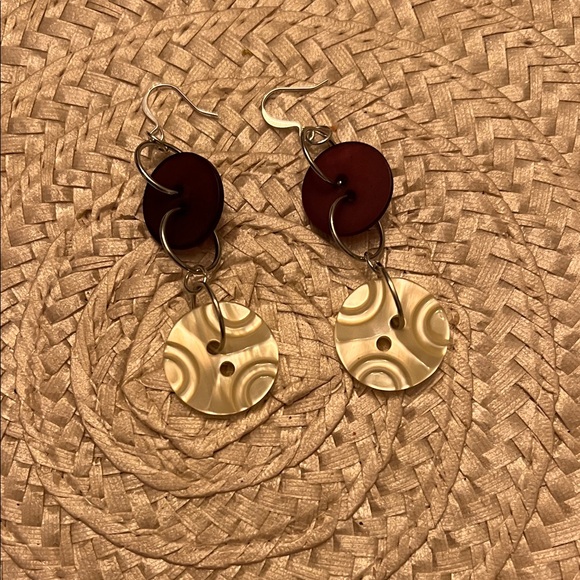 Chic Two-Tone Button Earrings - Picture 2 of 4